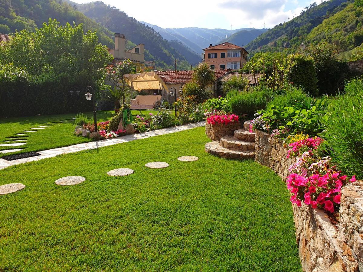 Casa Vacanze Family Albisola Superiore Exterior photo