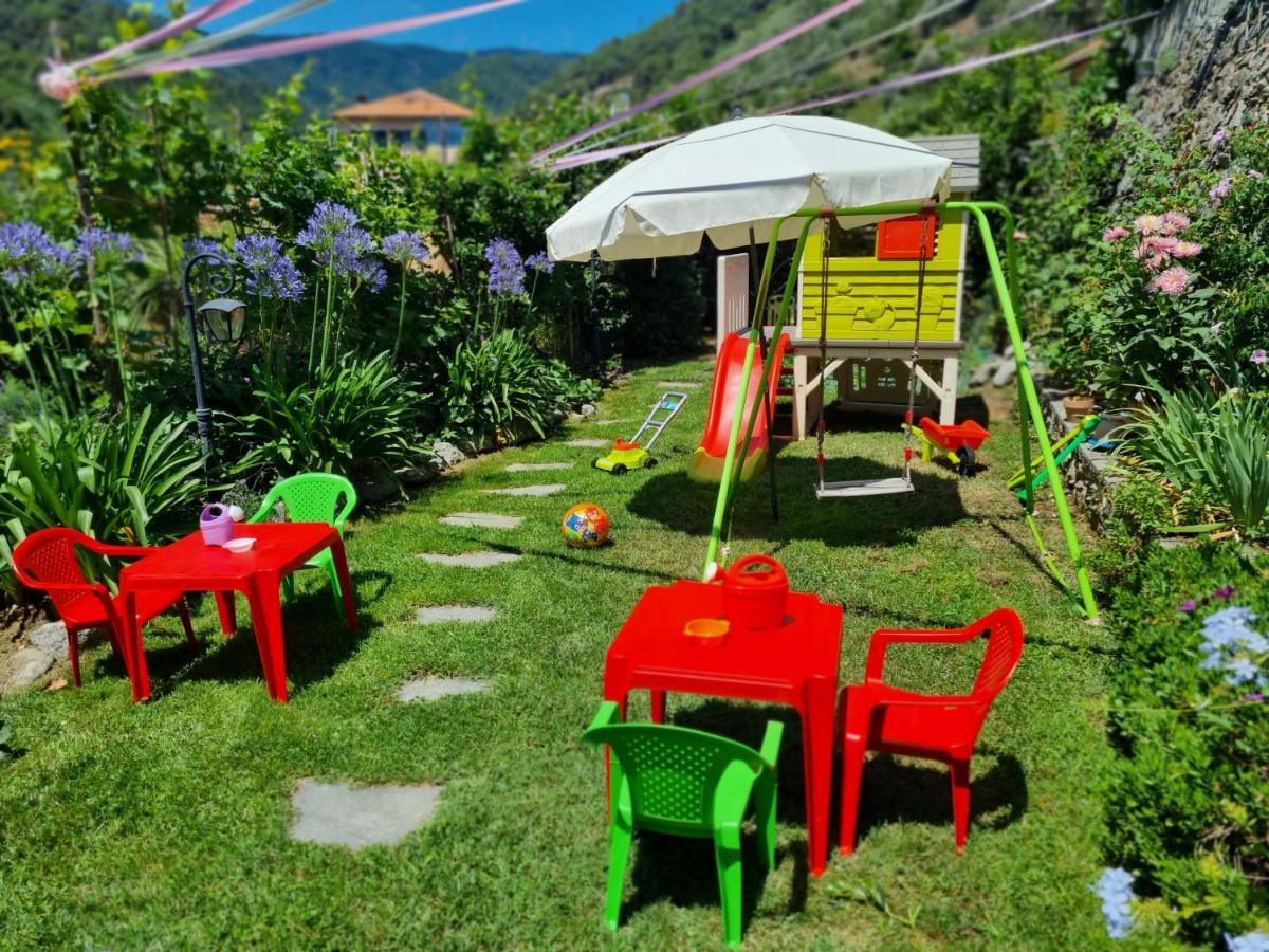 Casa Vacanze Family Albisola Superiore Exterior photo